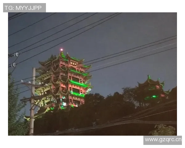 武汉旅游攻略：畅游汉口武昌黄鹤楼及特色美食一网打尽